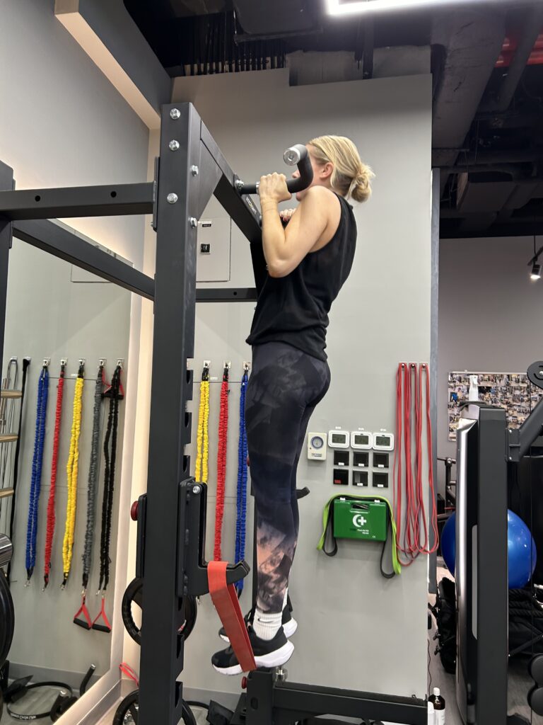 rebecca pull ups